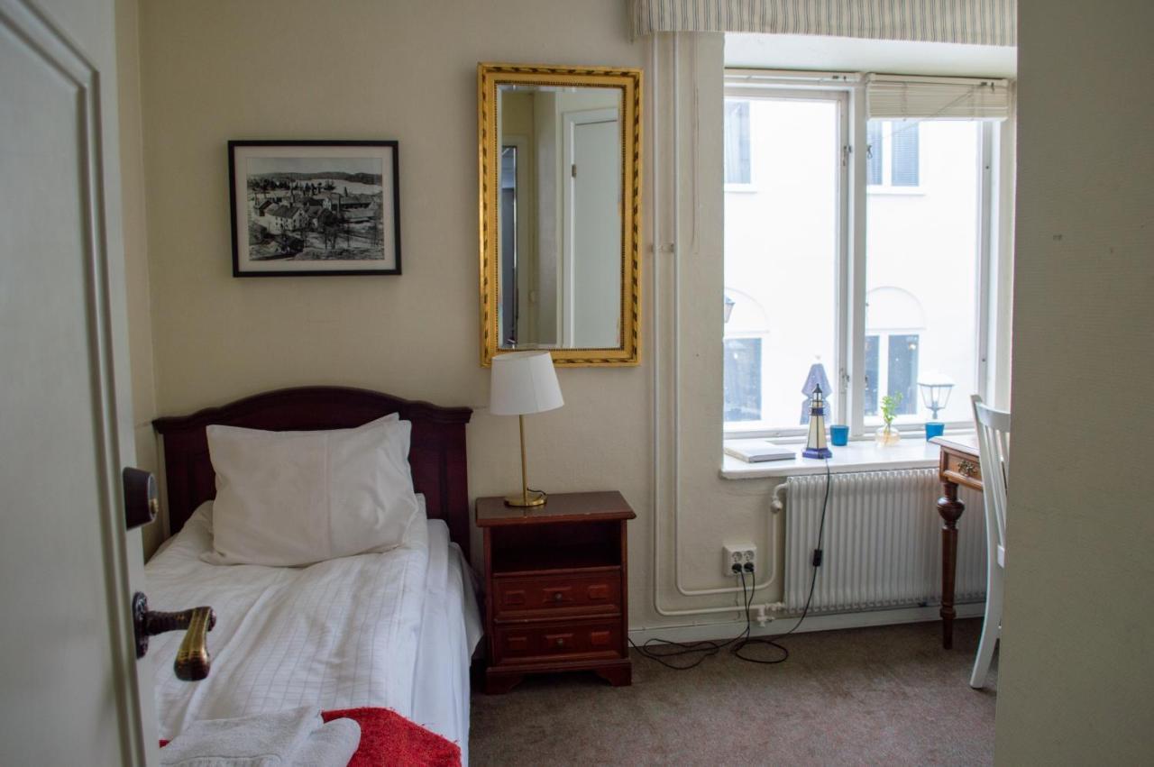 Hotell Bla Blom Gustavsberg Luaran gambar