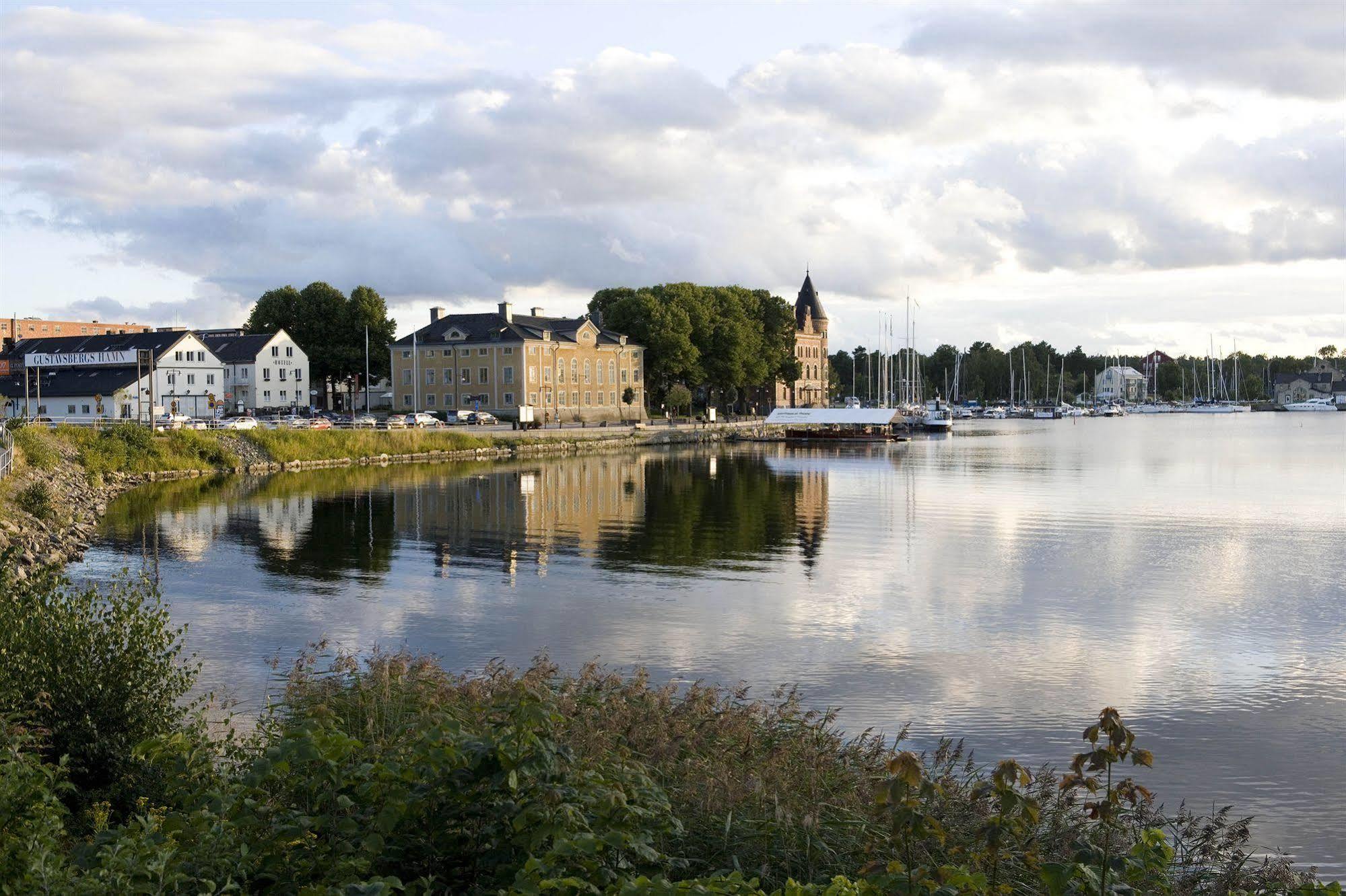 Hotell Bla Blom Gustavsberg Luaran gambar